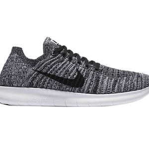 NIKE FLYKNIT SNEAKERS